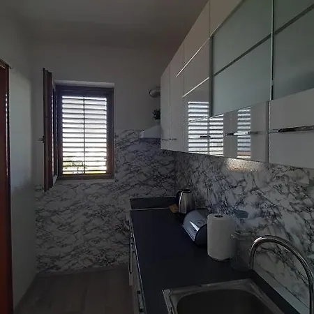 Appartement Lucy Podstrana